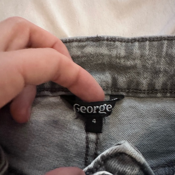 Denim - Picture 3 of 3